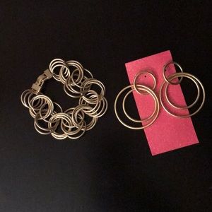 💖REDUCED💖 Lia Sophia Link Bracelet & Earrings